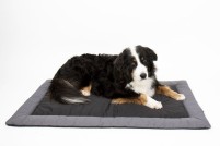 Outdoor-Decke für Hunde ABBY,100x65cm, schwarz/gra u, wasserabweisend
