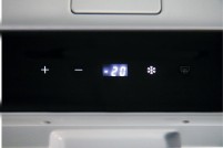 McCamping Kompressor-Kühlbox Cool'N'Heat 10L - Kühlen &amp; Heizen in einem Gerät!
