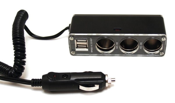 Distributeur 12V 3 12V 2 USB